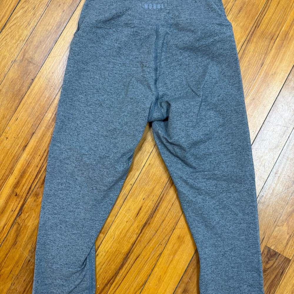 Nobull Heathered Gray Capri Performance Leggings - image 4